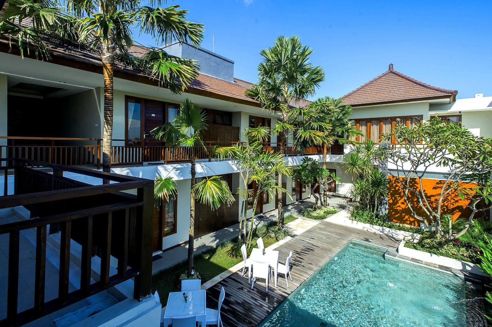 Djabu Seminyak Hotel Denpasar (Bali) Exterior photo